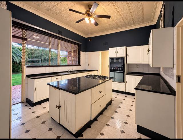 3 BEDROOM HOUSE FOR SALE IN BRAKPAN CENTRAL